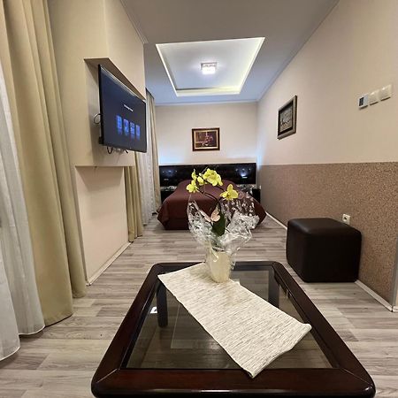 Hotel Petrus Paraćin Extérieur photo