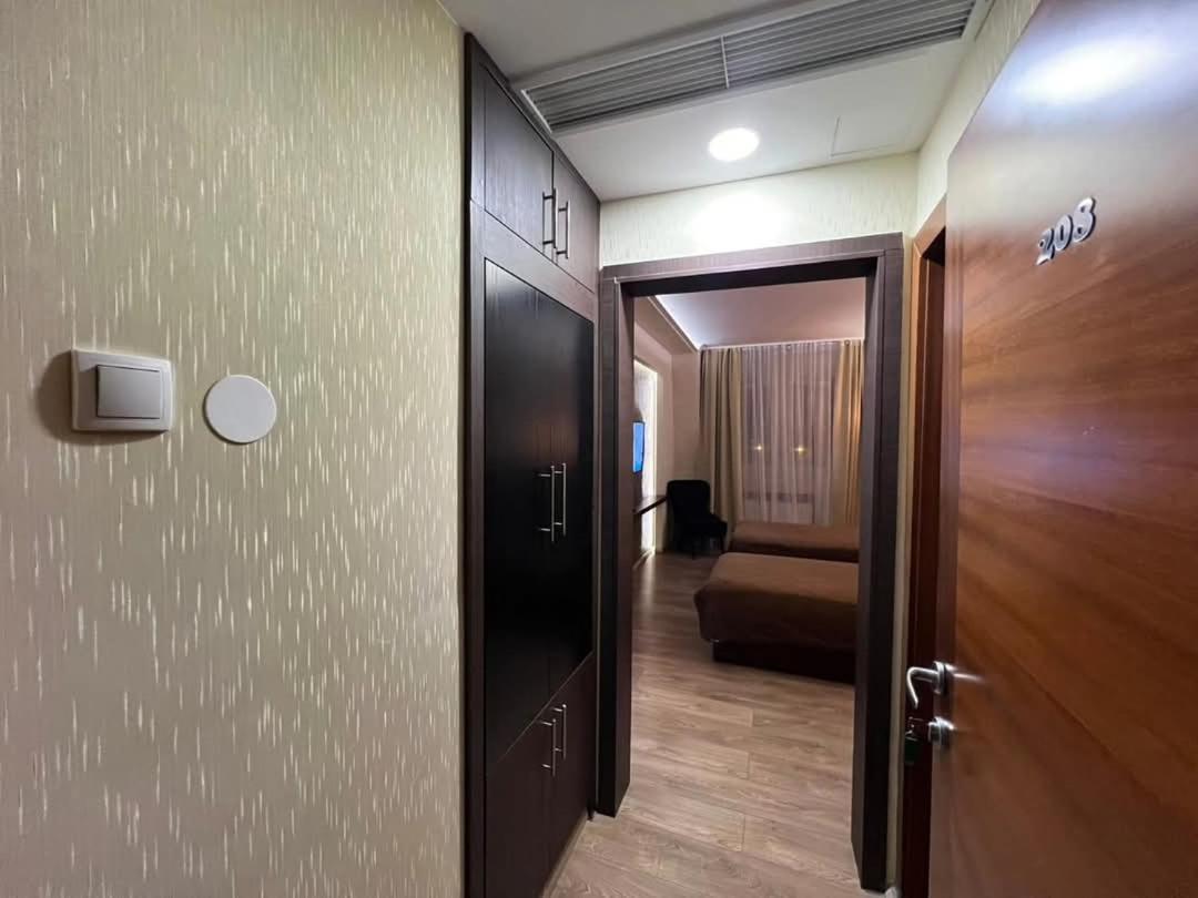 Hotel Petrus Paraćin Extérieur photo